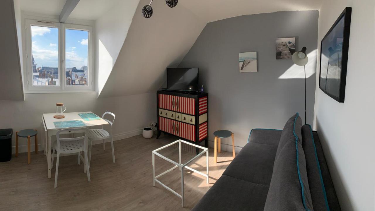 Les Parasols De Trouville Apartman Kültér fotó