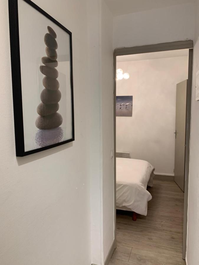 Les Parasols De Trouville Apartman Kültér fotó