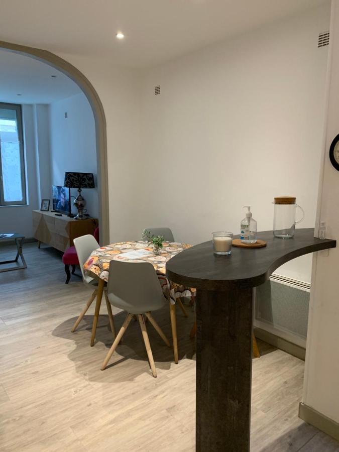 Les Parasols De Trouville Apartman Kültér fotó