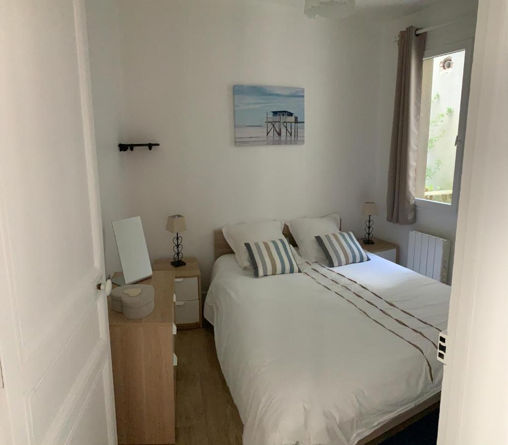 Les Parasols De Trouville Apartman Kültér fotó