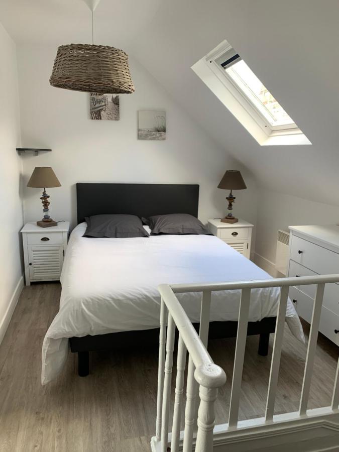 Les Parasols De Trouville Apartman Kültér fotó