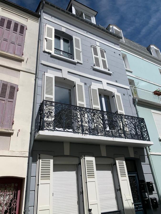 Les Parasols De Trouville Apartman Kültér fotó